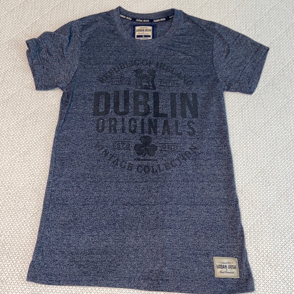 Urban Irish size small T-shirt
